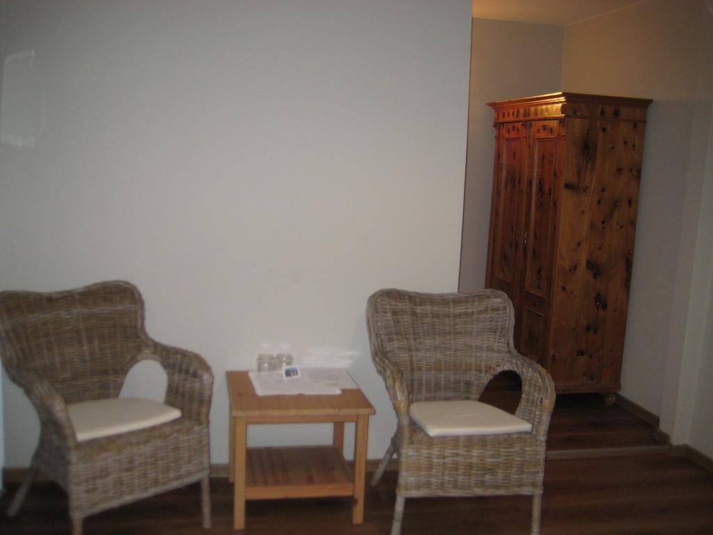 Bed and Breakfast Haus Christl Uderns Exterior foto